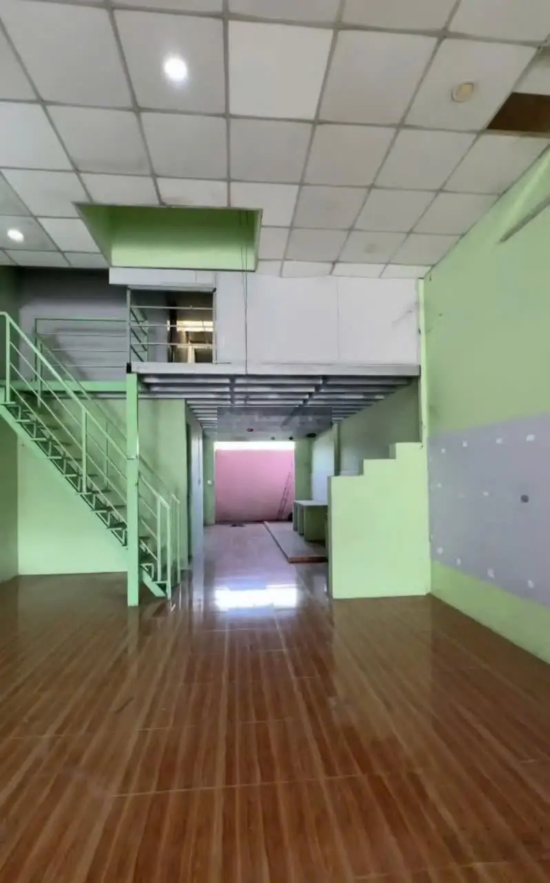 Nhà cấp 4, DT: 6 X 28m MT đường Nguyễn Thị Thử thuận tiện KDBB