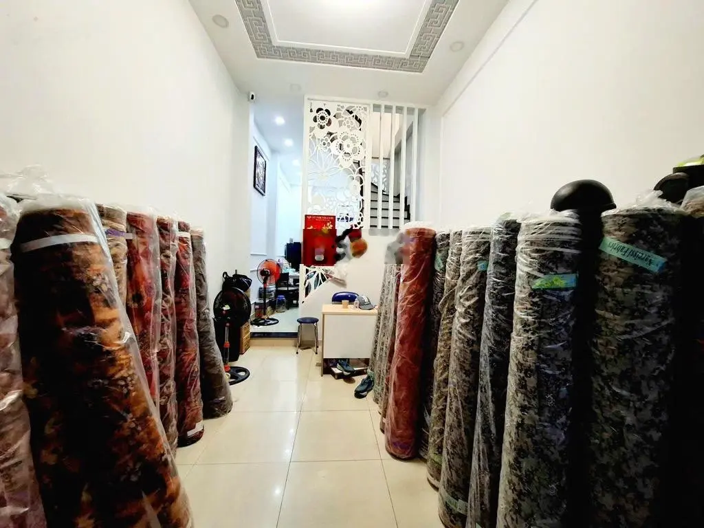 Nhà đẹp lung linh, mới xây - giá tốt nhất ở Đông Hồ, Tân Bình - 4 tầng chỉ 6.X tỷ