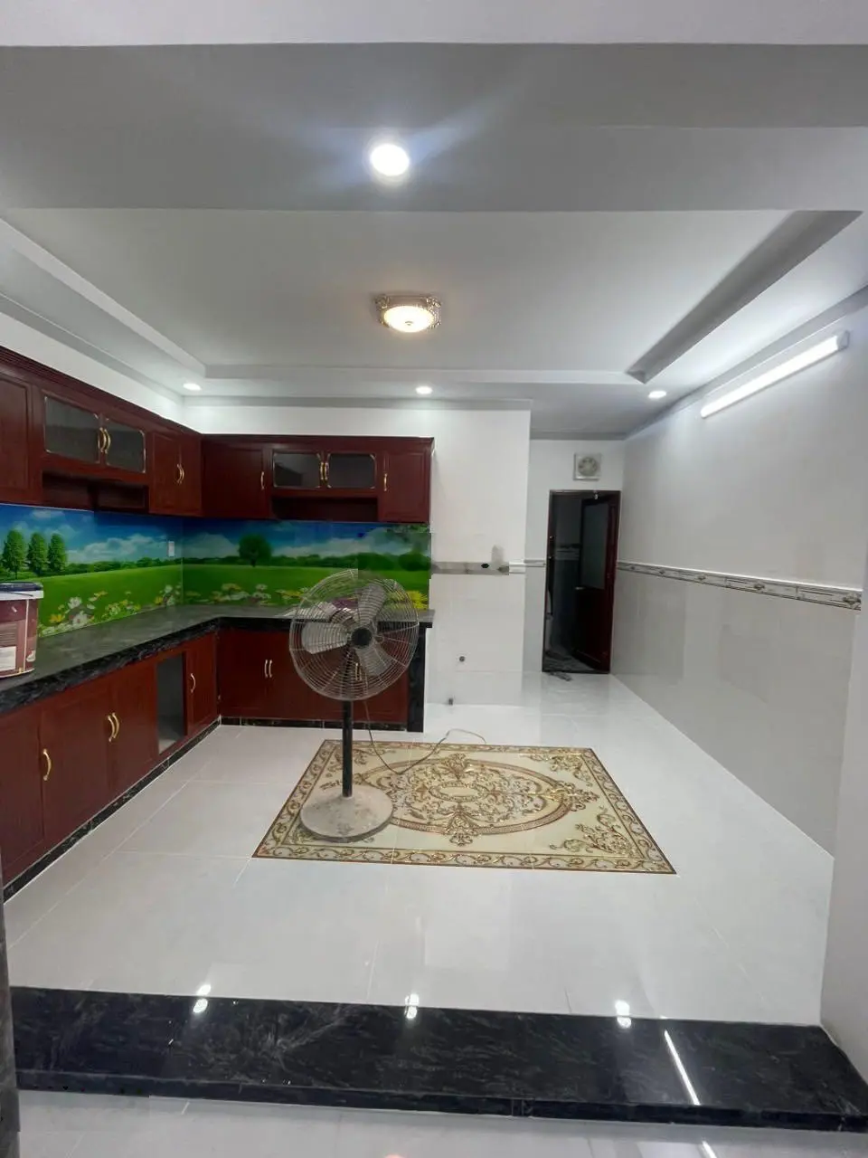 Bán nhà đẹp sổ chung mới hoàn thiện ngay ngã ba Ông Xã - TP Dĩ An - Bình Dương. DT: 50m2