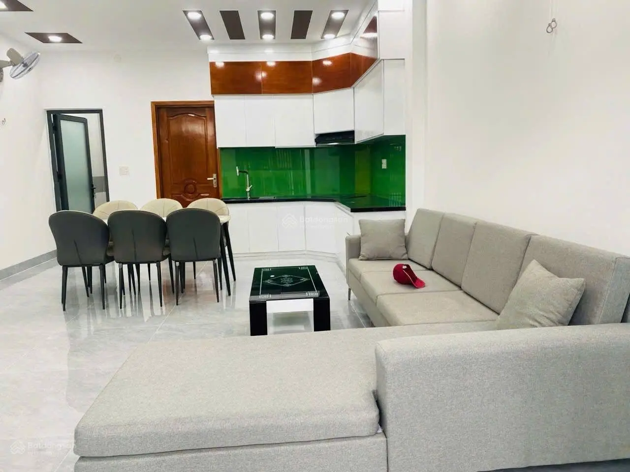 Bán căn nhà 2 tầng mới Phường Vạn Thắng - TTTP Nha Trang