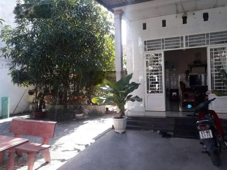 Bán nhà hẻm Huỳnh Văn Lũy P. Phú Lợi giá rẻ