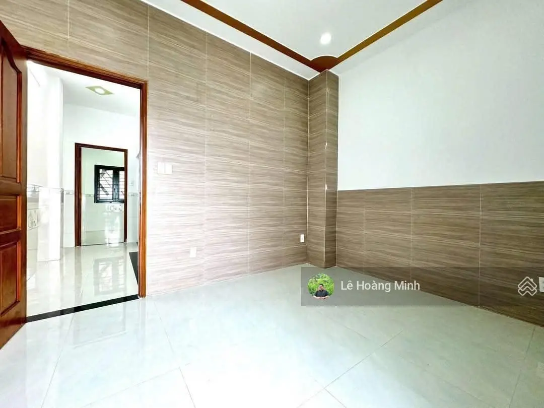 Nhà phố 4m x 15m. Đúc 2 lầu hẻm 5m thông đường Lâm Thị Hố