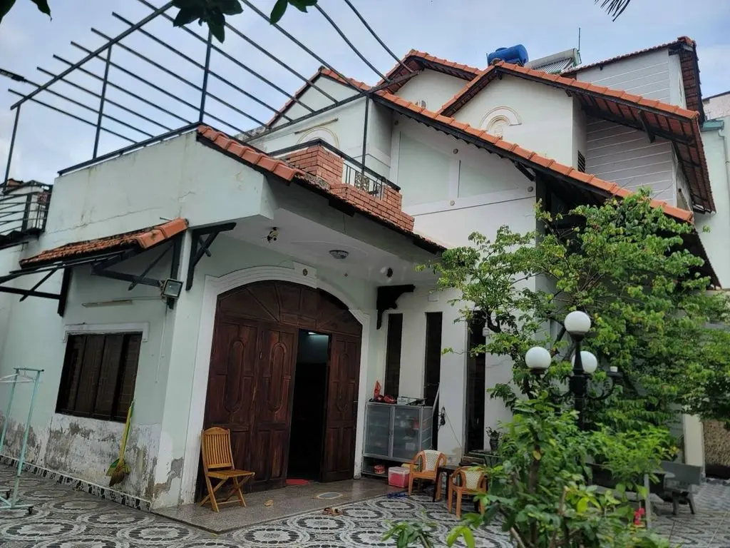 Bán biệt thự 334m2 hẻm xe hơi đường Nguyễn Thị Thập, Quận 7