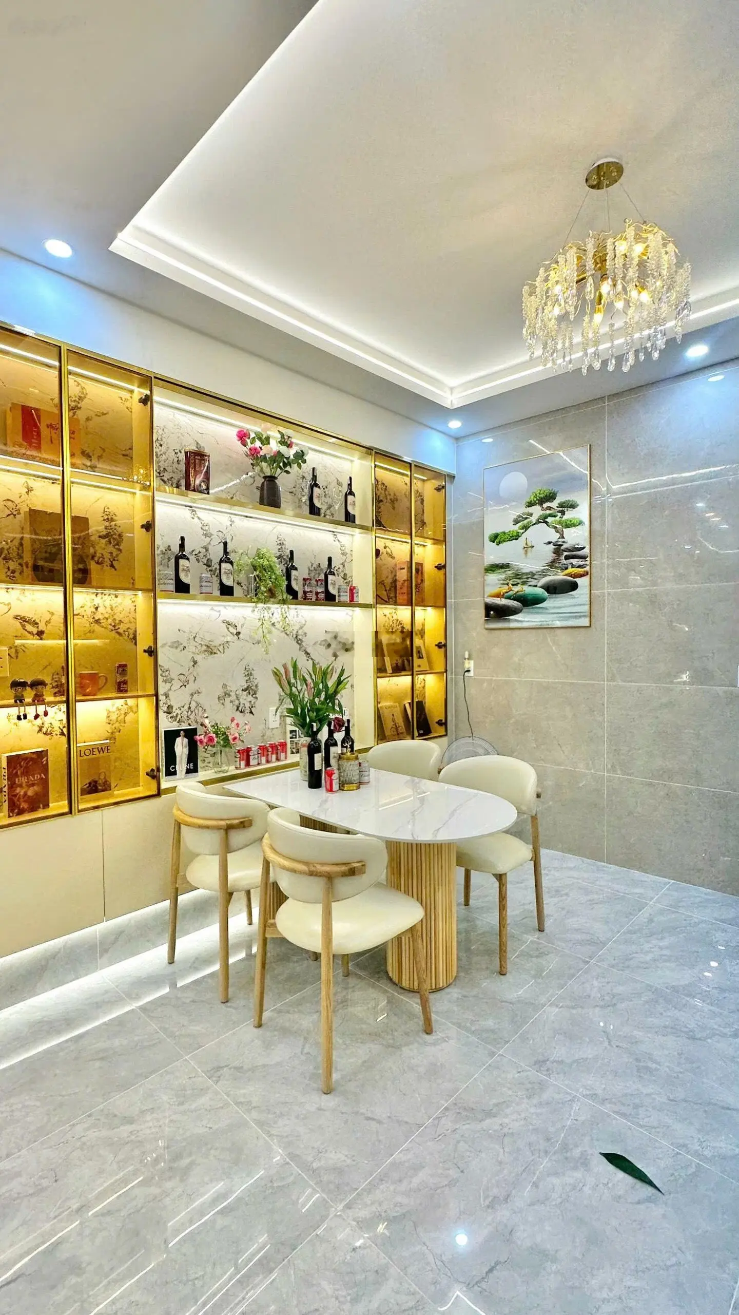 Nhà đẹp hẻm xe hơi đường Quang Trung, P14 Gò Vấp, 4,25 x 13m, 4 tầng, 4 PN, 5WC, 6,98 tỷ TL.
