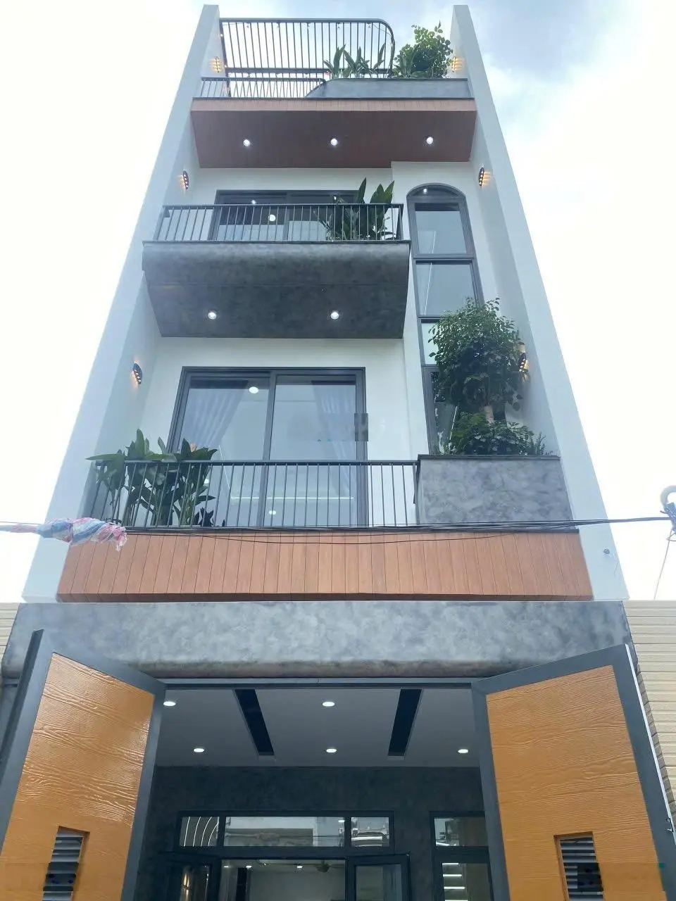 7,2 tỷ CẦN BÁN NHÀ 4 TẦNG đường 24, P. Linh Đông, TP. Thủ Đức DT đất: 4,35 x 15m = 66m²,