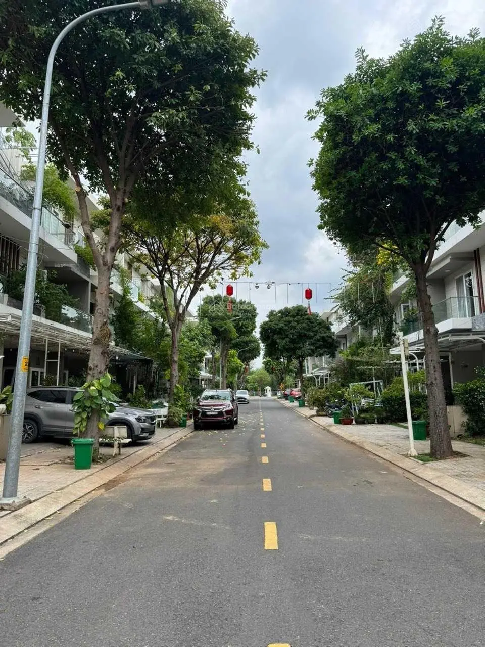 Bán nhà phố khu biệt lập Rio Vista, nội thất đã làm chỉnh chu, giá bán 9 tỷ. LH 0898 536 ***