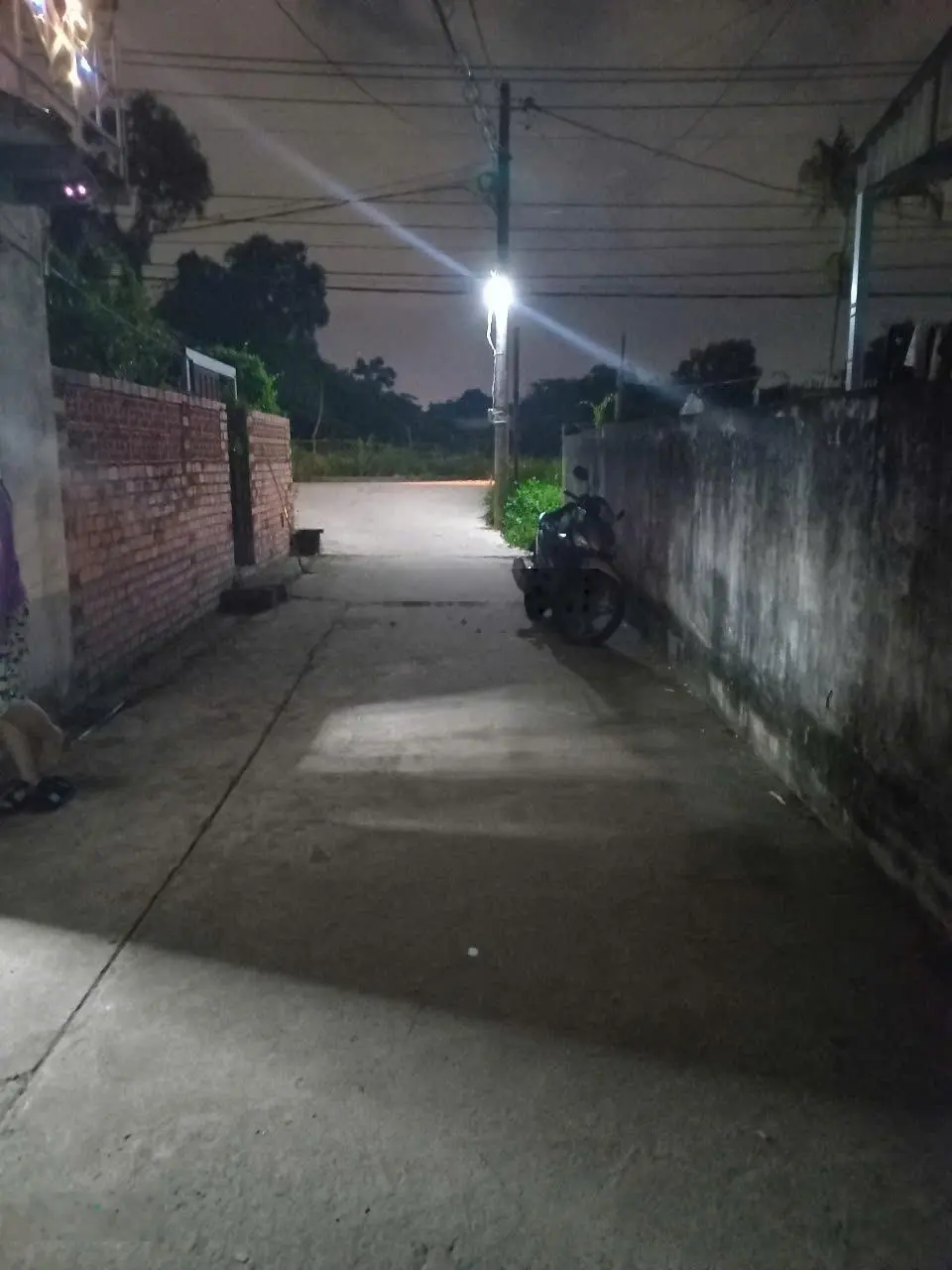 Bán nhà diện tích 139m2 đất ở đô thị, diện tích SD 210m2 ngay TT Bình Thạnh, gần chợ Bình Quới