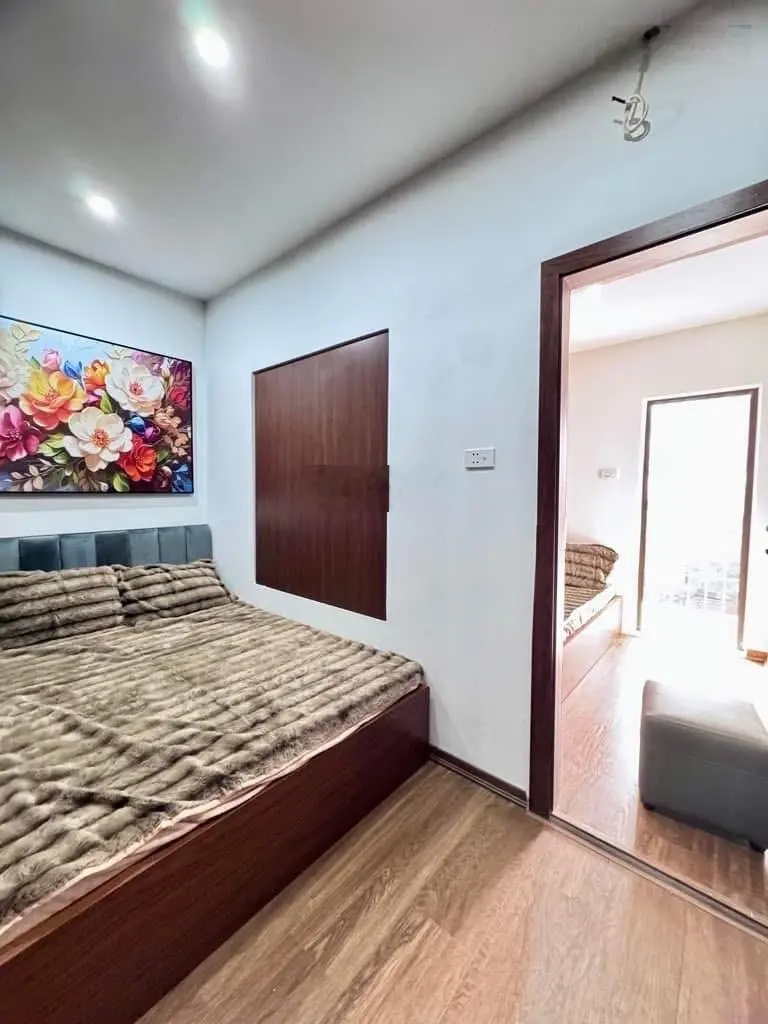 Tầng 3 TT mặt phố Phương Mai - 3 ngủ - nhỉnh 2 tỷ quá ngon