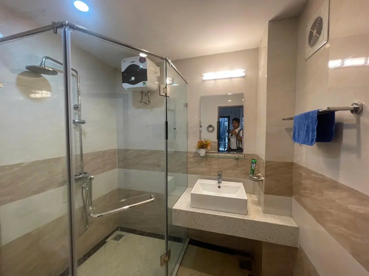 Bán Nhà Mặt ngõ phố Tam Trinh Hoàng Mai Hà Nội DT 52m2 2 tầng MT 6m giá 8 tỷ Nhà mặt ngõ ô tô
