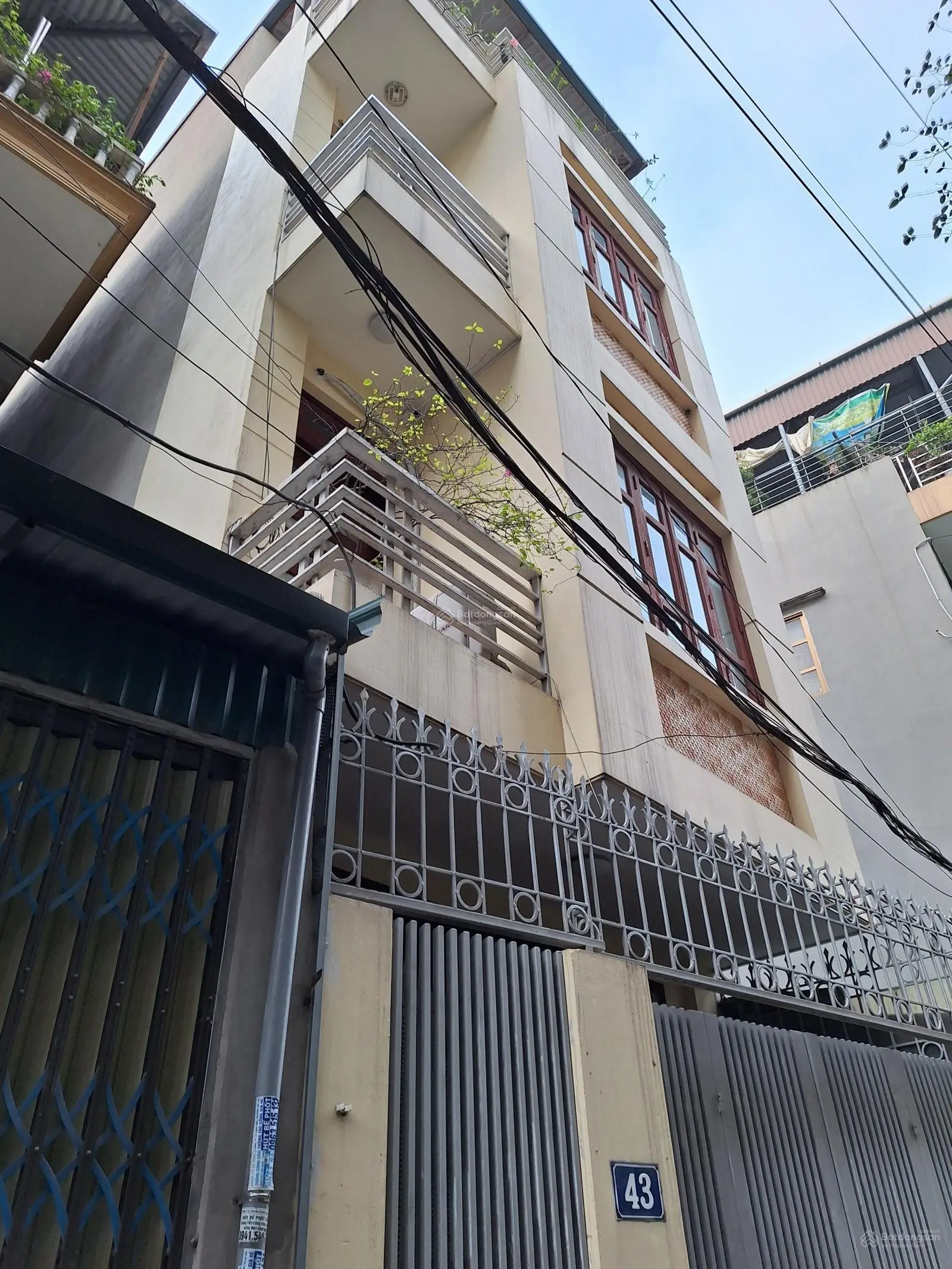 Hiếm! Dân xây! Ngõ thông ô tô 7 chỗ, 3 nhà ra phố Hồng Tiến Bồ Đề, 45m2 xây 4 tầng full nội thất