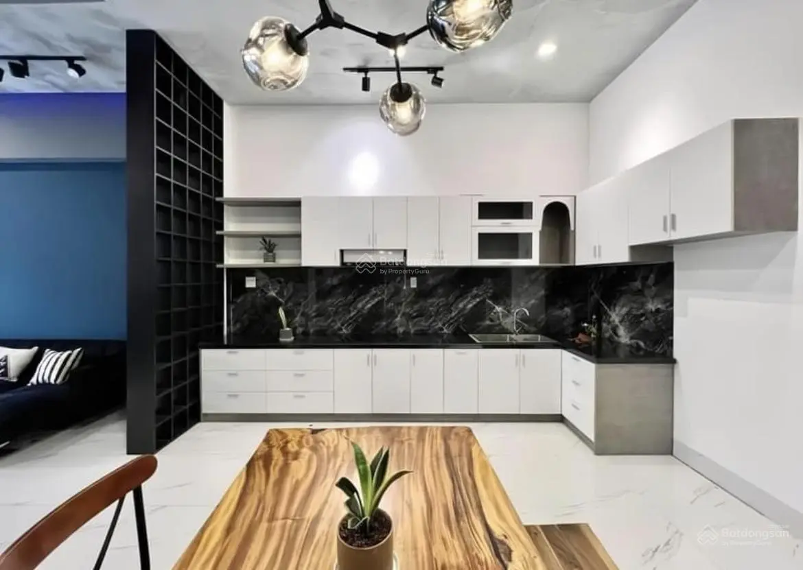 MTKD Đ. Trịnh Quang Nghị, Bình Chánh, 1 trệt 1 lầu. 60m2. Kế bên Quận 8. SHR