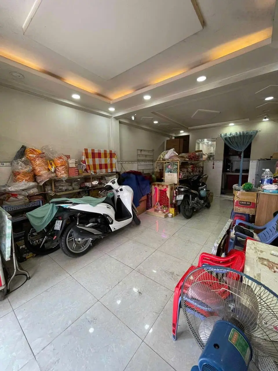 Bán nhà mặt tiền đường Lê Quang Sung quận 6, giá 8 tỷ (còn thương lượng), 45.4 m2, 3PN, 2WC