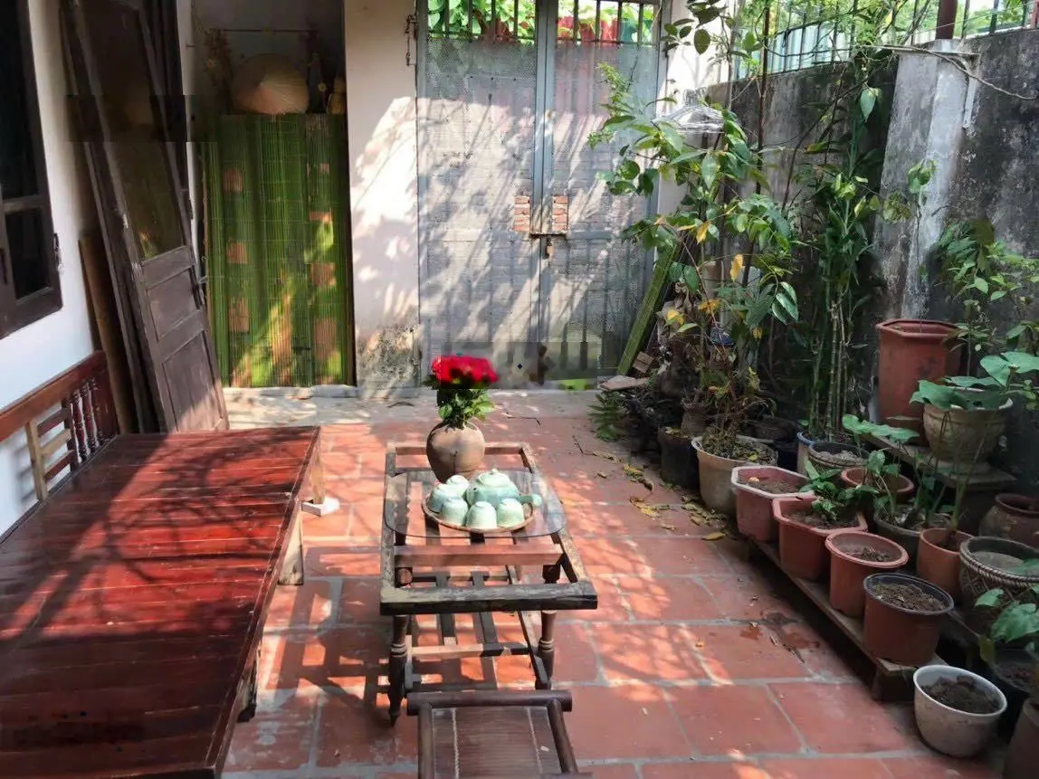 Bán căn nhà 60m2 ở Hồ Tây giá 2,5 tỷ nhà sát Hồ Tây