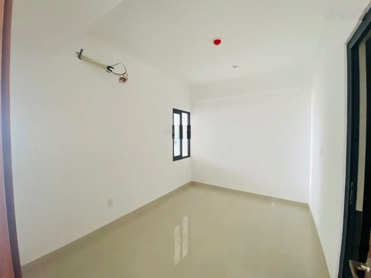 Cần bán nhà trung tâm TP. Tây Ninh, sổ riêng, đường ô tô