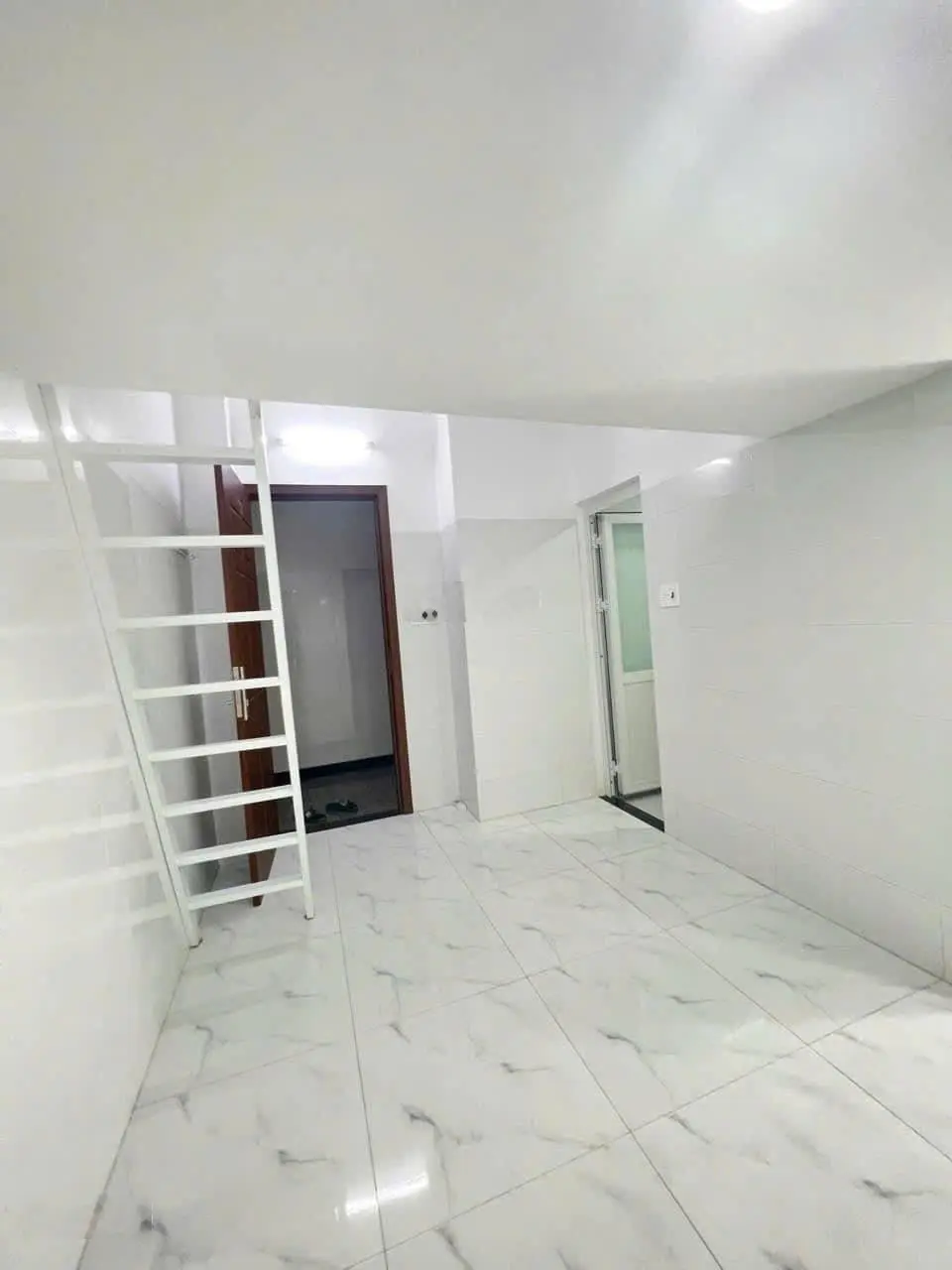 Em cần bán dãy nhà trọ 6P ngay khu vực Vĩnh Lộc A - Bình Chánh. Cách chợ Vĩnh Lộc A 600m