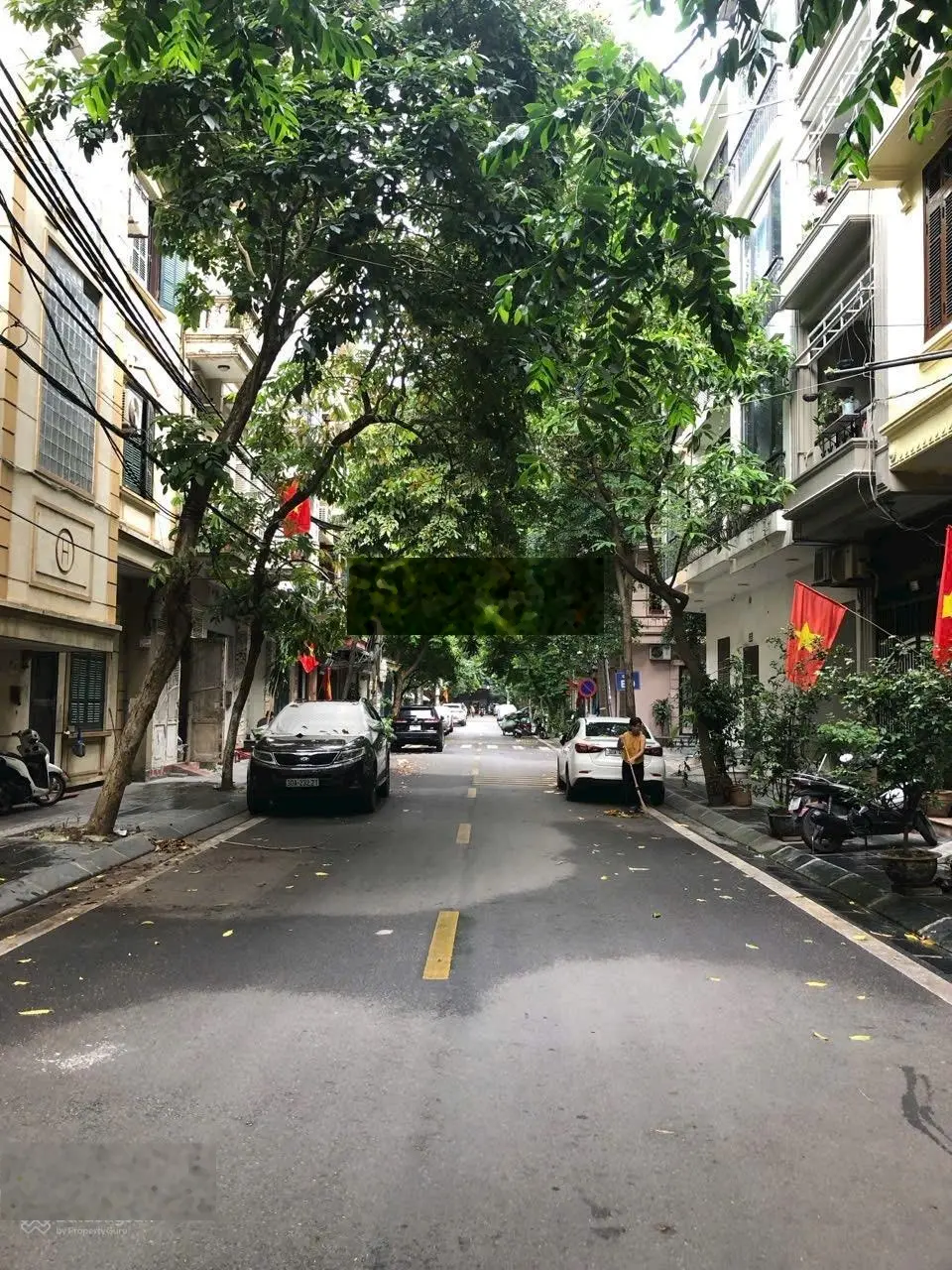 Phân lô Đầm Trấu - VIP nhất HBT- Ô bàn cờ- Vỉa hè cây xanh- ô tô tránh- Tiện ích đầy đủ: 15.9 tỷ