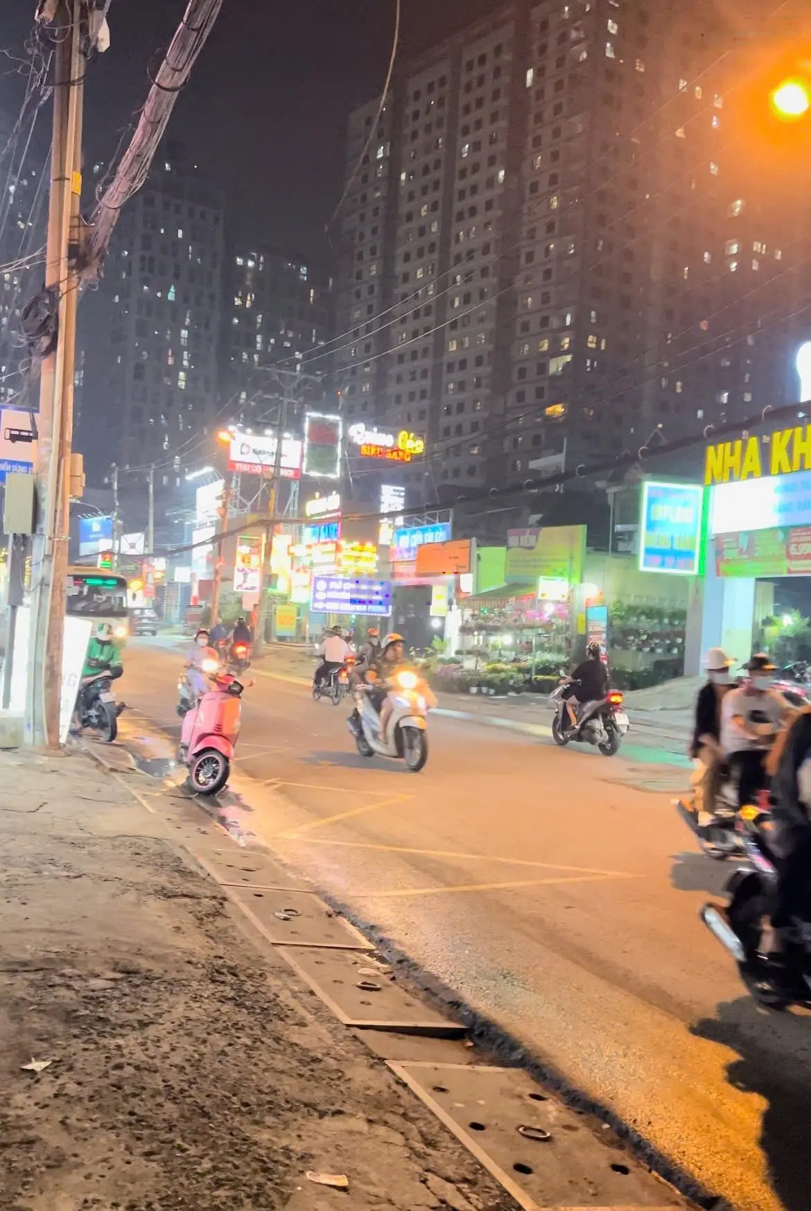 Bán nhà riêng giá 119 tỷ VND tại Phường Bình Trưng Đông, Quận 2