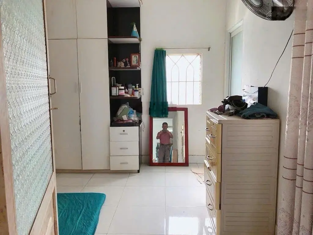 Nhà 3 tầng 3PN 4WC, sân thượng, sổ riêng hoàn công, 65m2 (5x15), công nhận đủ. Hẻm thông xe hơi 5m