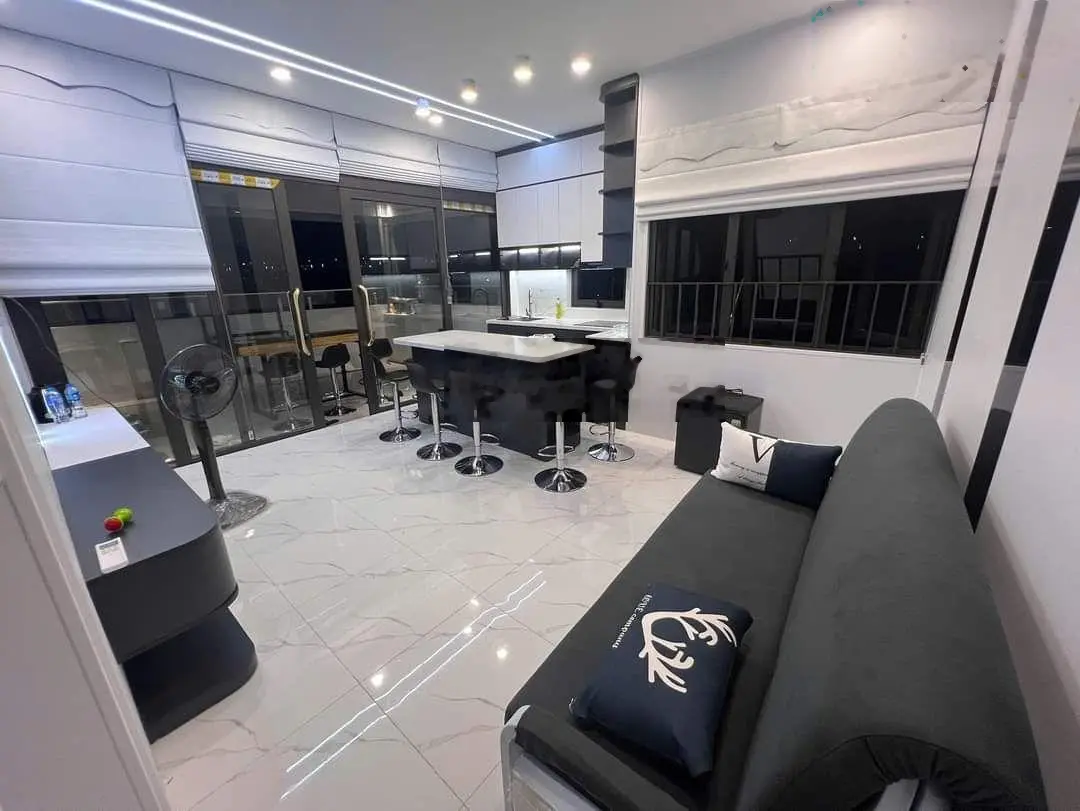 Đông ngạc, chung cư dòng tiền 700tr năm, khu vực cho thuê cháy phòng. 10 phòng duplex. Dt58m2