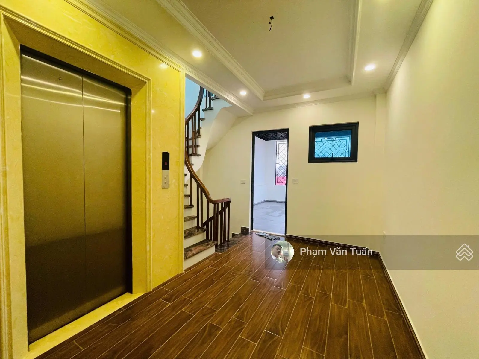 Hiếm! Nhà cực đẹp 55m2x8T thang máy. Cách phố 10m - PCCC, cạnh Lotte, Vincom phố Văn Cao, Đội Cấn.