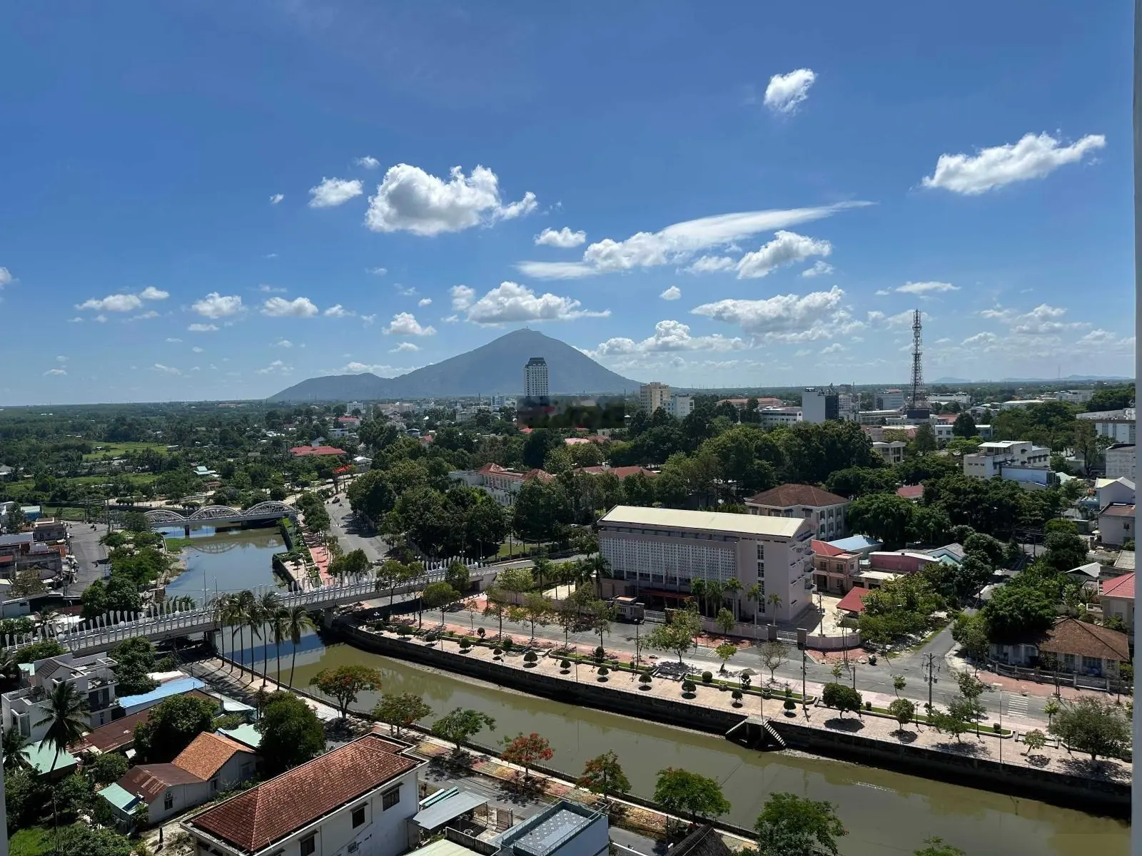 Còn rất ít căn hộ view núi Bà Đen đang mở bán, giá gốc từ chủ đầu tư. LH 0938 863 ***