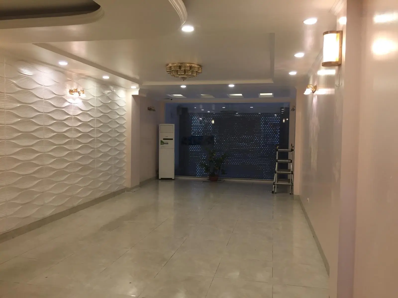 Bán nhà phố Nguyễn Phúc Lai, đống Đa, Hà Nội, dt 75m x 4 tầng, ngõ oto, giá 21 tỷ