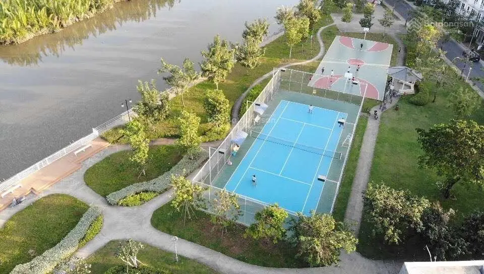 Bán nhà phố tại Park Riverside - Giá bán từ 8,350 tỷ nhà thô