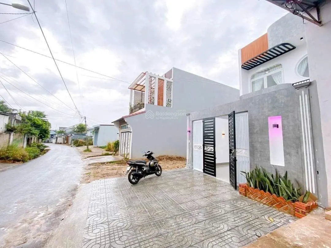 Chính chủ bán nhanh nhà Lương Thế Vinh, 5x20m, nhà đẹp giá rẻ