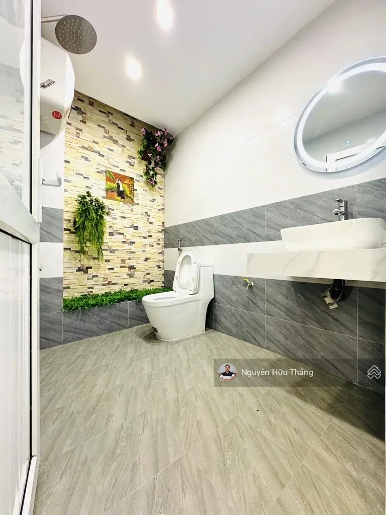 Trung tâm Bồ Đề, gara ô tô, ngõ thông 15m ra mặt phố