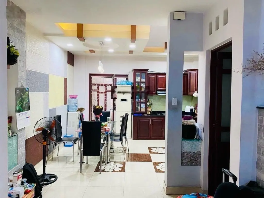 Bám Nhà Mới Đường 3/2 Quận 10 Diện Tích 64 Mét 4 Tầng Tặng Toàn Bộ Nội Thất