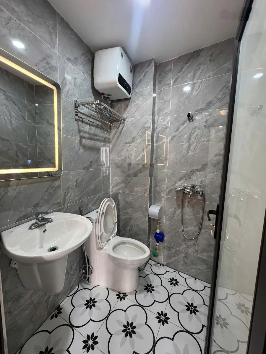 Nhà Trần Đại Nghĩa 45m2 x 5 tầng, 6 ngủ, ngõ thông, rộng chỉ 7 tỷ