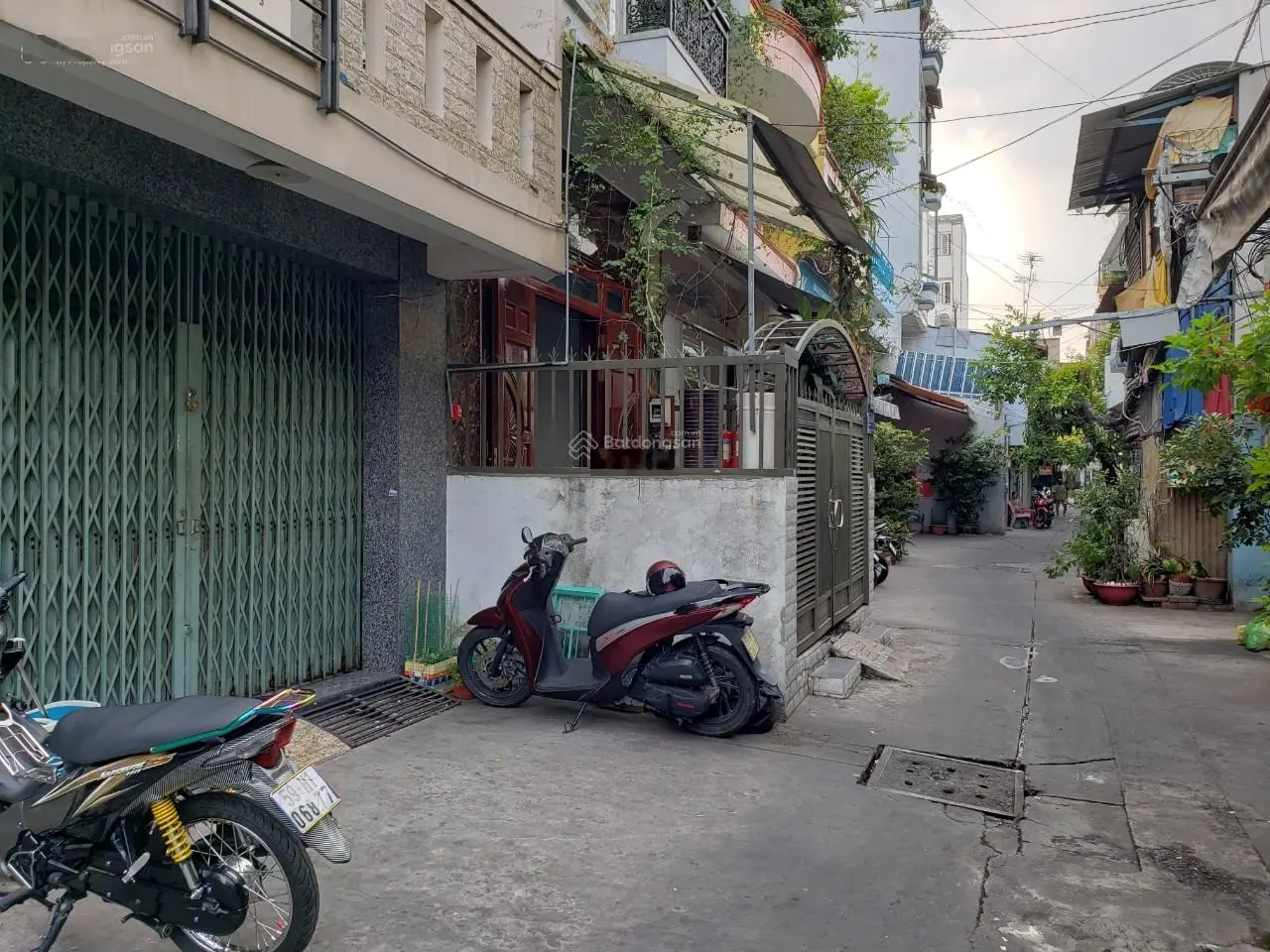 Bán nhà riêng tại đường Nghĩa Thục, diện tích 4x16.1= 64,4m2, 2PN + 3WC giá ưu đãi chỉ với 10,9 tỷ