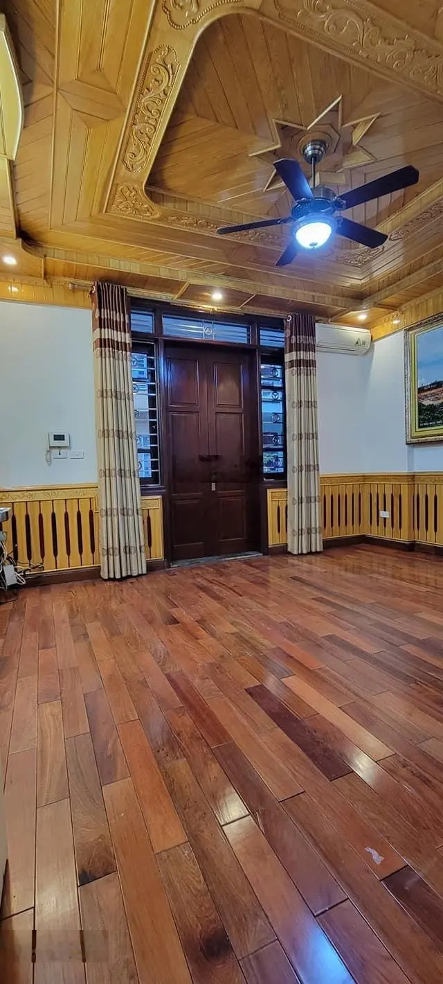 Bán nhà 4 tầng Liền Kề khu đô thị Văn Quán,Hà Đông,68m2,mặt tiền 4.7m,nội thất mê ly,ở ngay.