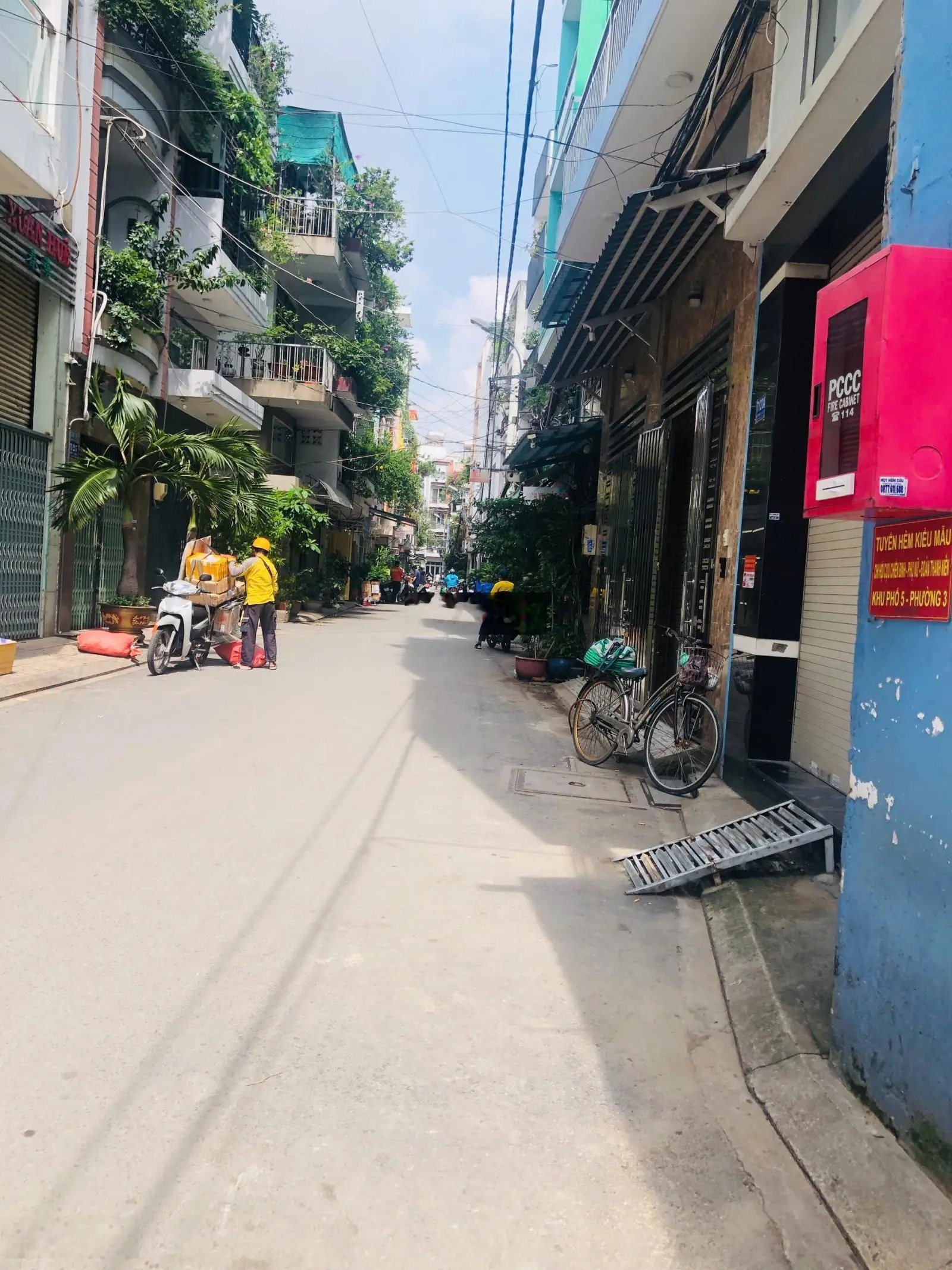 Bán nhà MT đường Nguyễn Bặc.ngay chợ Phạm Văn Hai, Phường 3. Quận Tân Bình. Ngang 5. 5 X 23. Dài.