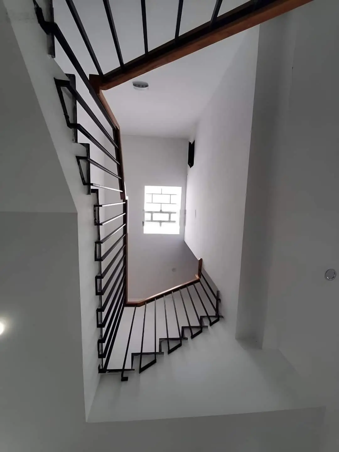Chủ cần tiền giảm sâu 1 tỷ chỉ còn 3 tỷ155 nhà siêu đẹp dt khủng tại đ.âu dương lân, quận 8.
