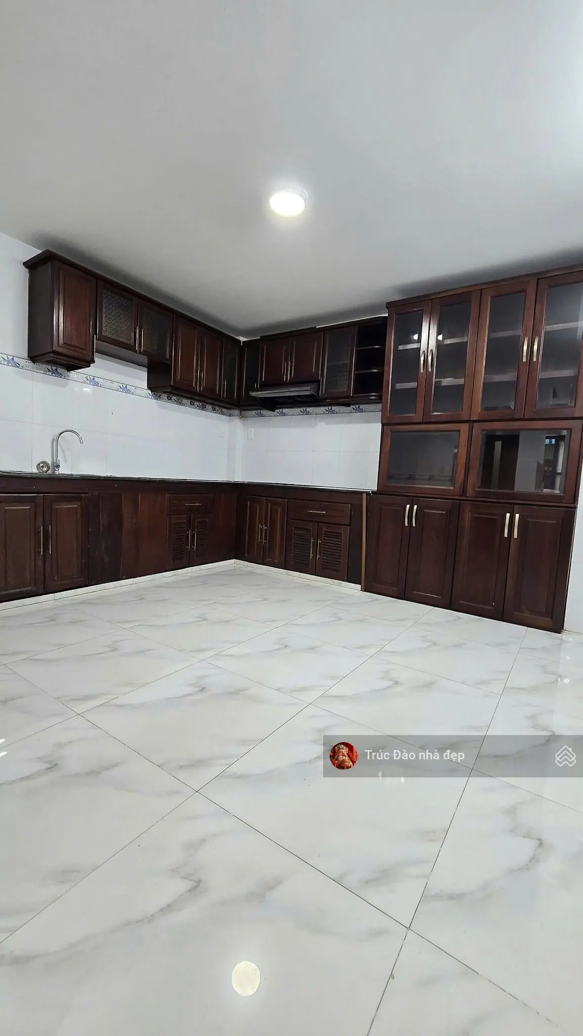 Nhà giá ngợp chủ bán giá hữu nghị ở Lê Văn Quới, Bình Tân DT 60m2 1TR1L 4PN2WC, SHR sang tên ngay