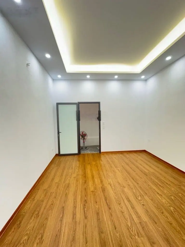 Bán nhà phố Thụy Khuê 23/27m2 2.5T MT 3.7m 4.05 tỷ