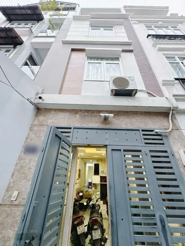 Nhà Khánh Hội Q4 - 4 lầu đúc - 44m2 - 4pn - sát hẻm ôtô - giá 5 tỷ nhỉnh