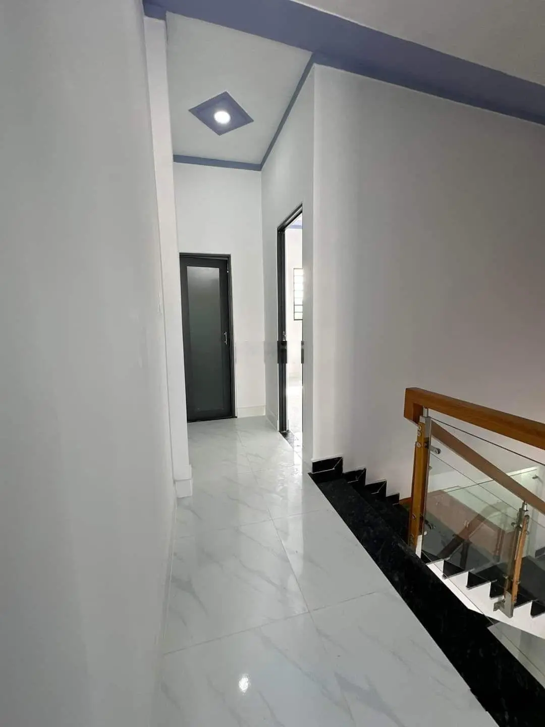 Nhà lầu trệt MT Nguyễn Đức Thiệu, P. Dĩ An kinh doanh mua bán tốt