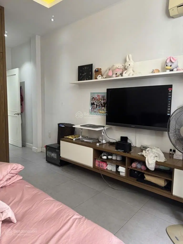 Bán nhà mặt tiền Lạc Long Quân Tân Bình 75m2 5 tầng thang máy, 19,45 tỷ