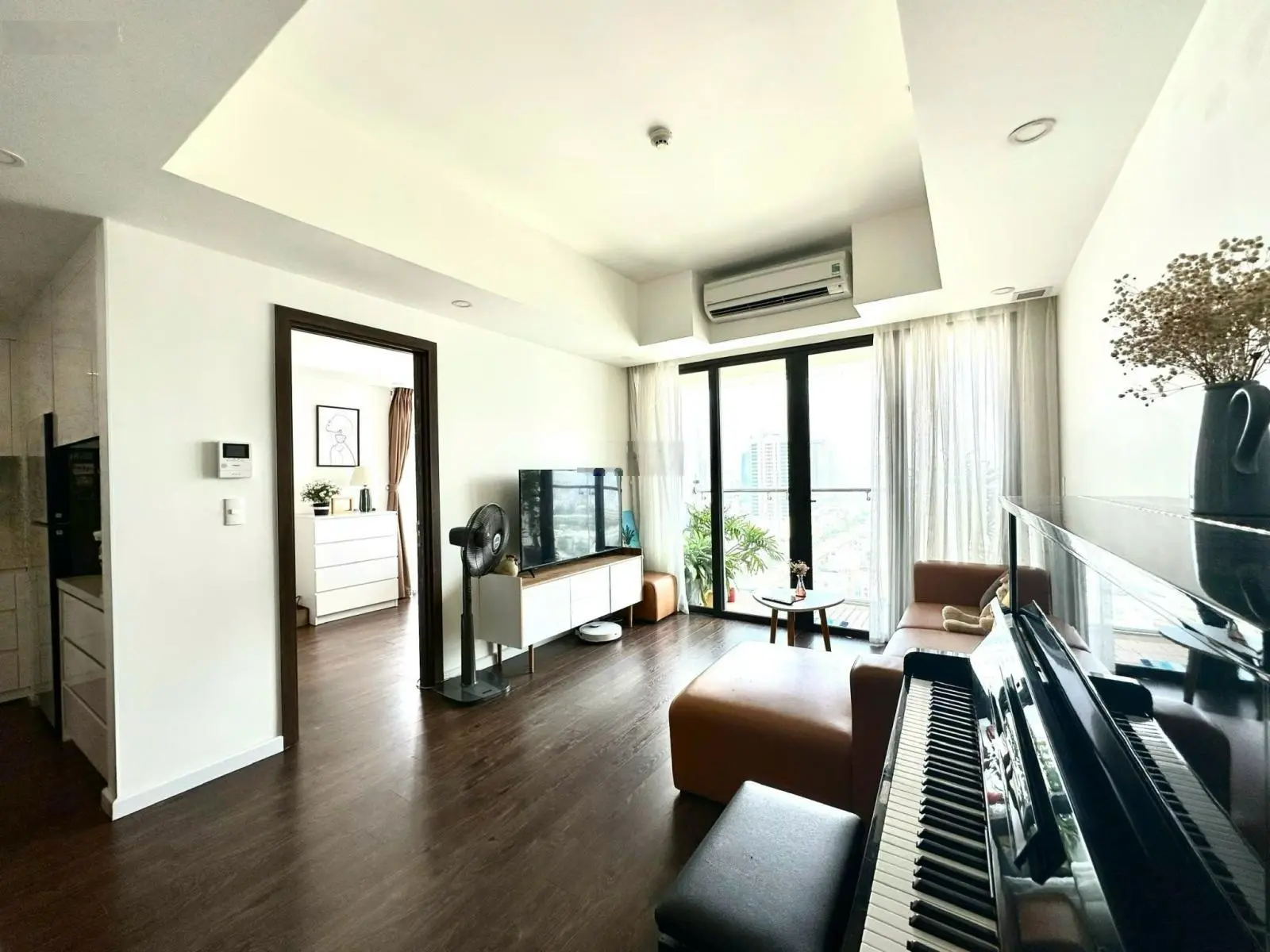 SIÊU PHẨM - ĐỘC QUYỀN căn góc 2006 Hiyori 2PN 66 m2 full nội thất xịn sò, cho thuê 30tr/tháng