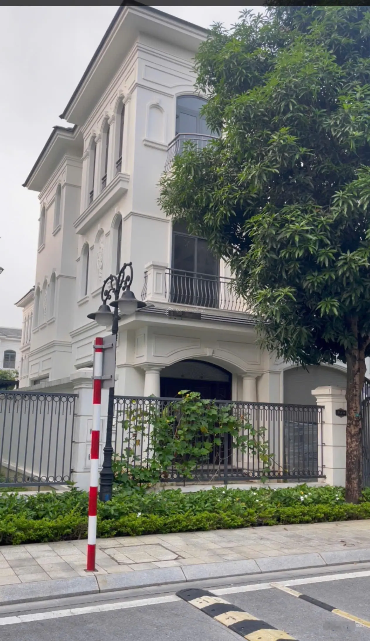 Chính chủ bán căn song lập Phong Lan khu đô thị Vinhomes Star City Thanh Hóa