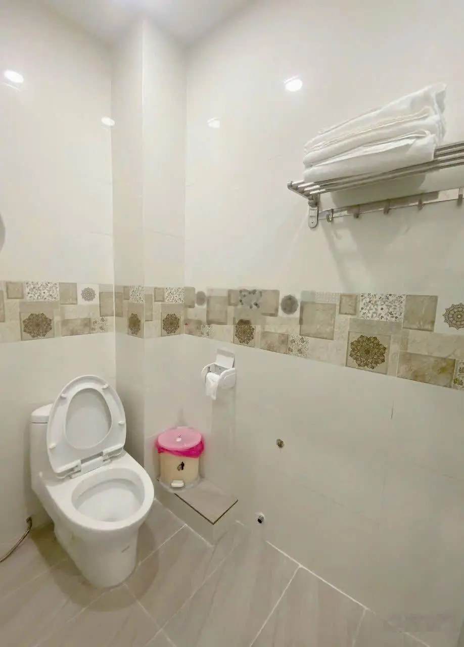 Bán căn hộ đầy đủ nội thất cao cấp 2 phòng ngủ chung cư Hưng Phú lô B