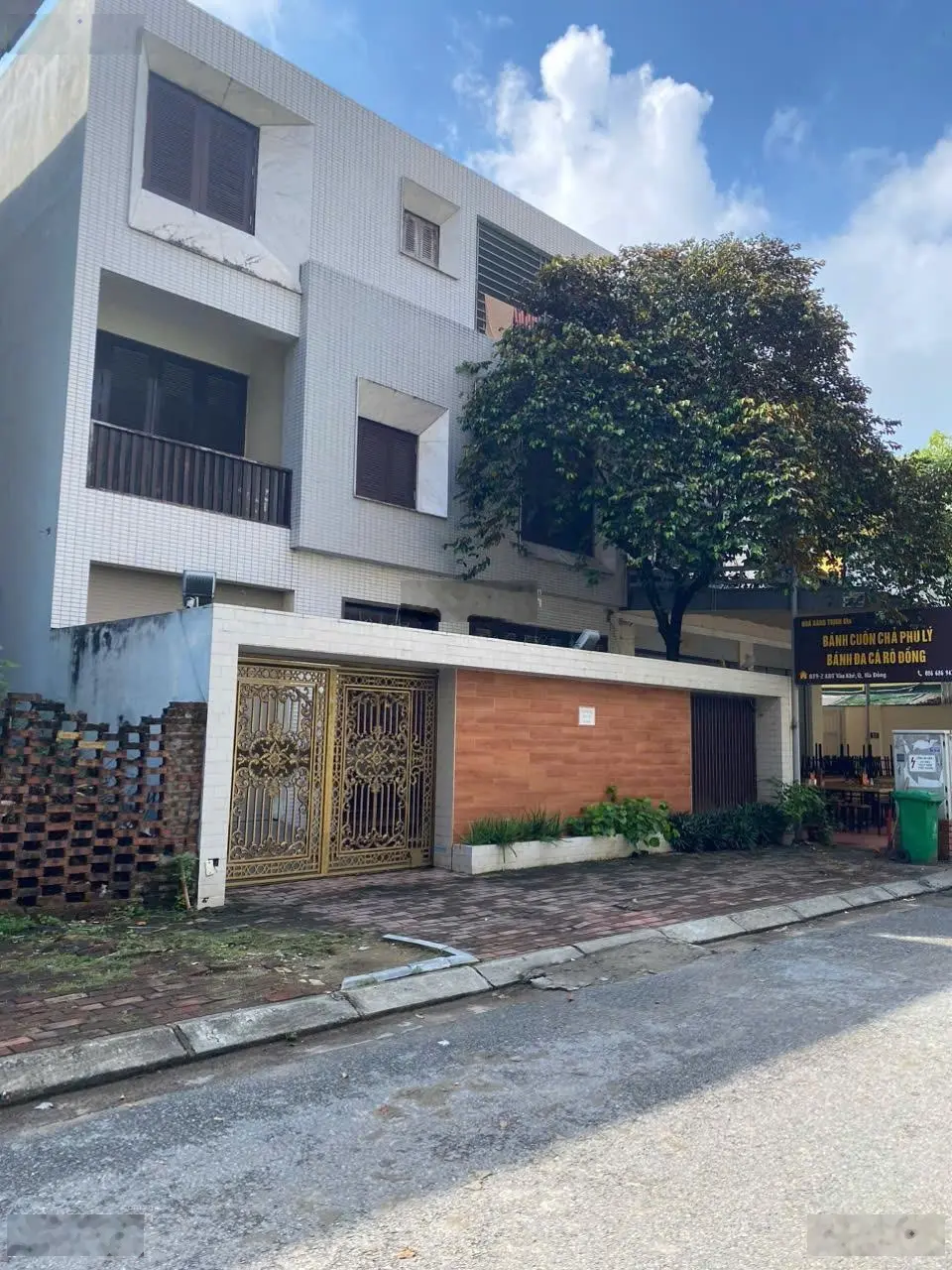 Bán biệt thự Văn Khê 165m2, 3 tầng, 10m, kinh doanh, làm văn phòng hay ở đều phù hợp giá hơn 30 tỷ