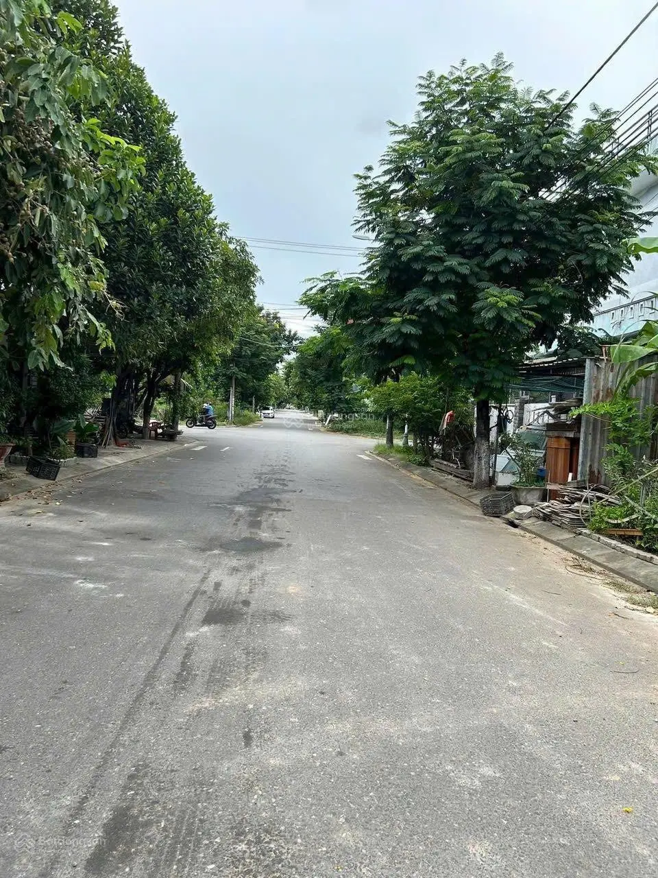 Bán lô ngang 9m mặt tiền đường Lê Tự Nhất Thống, sát trường Liên Chiểu. LH: 0911 720 ***