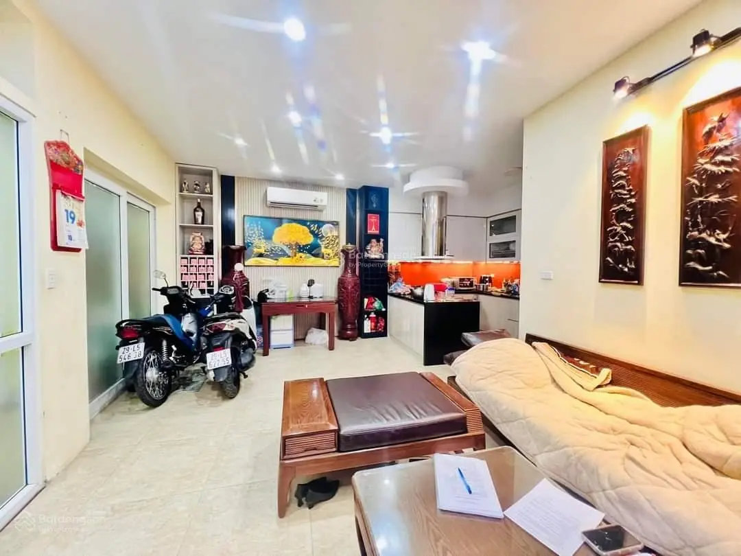 Giáp Ngoại Giao Đoàn, Xuân La, XĐ, Tây Hồ 58m2, 5 tầng, giá chỉ 7 tỷ, ô tô gần, nhà dân xây đẹp