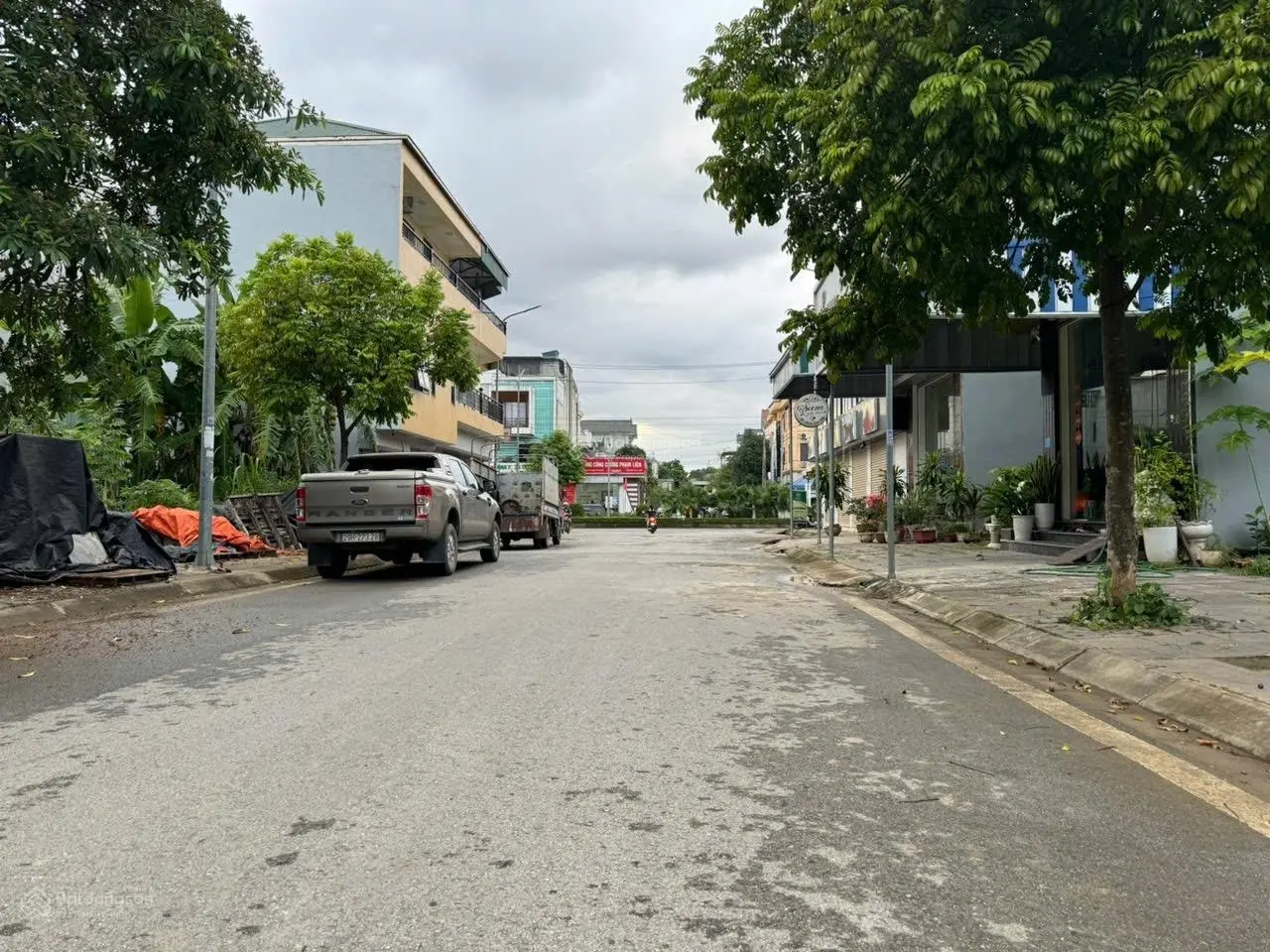 sổ đỏ 67m full thổ cư phố chợ lương sơn kinh doánh cực tốt