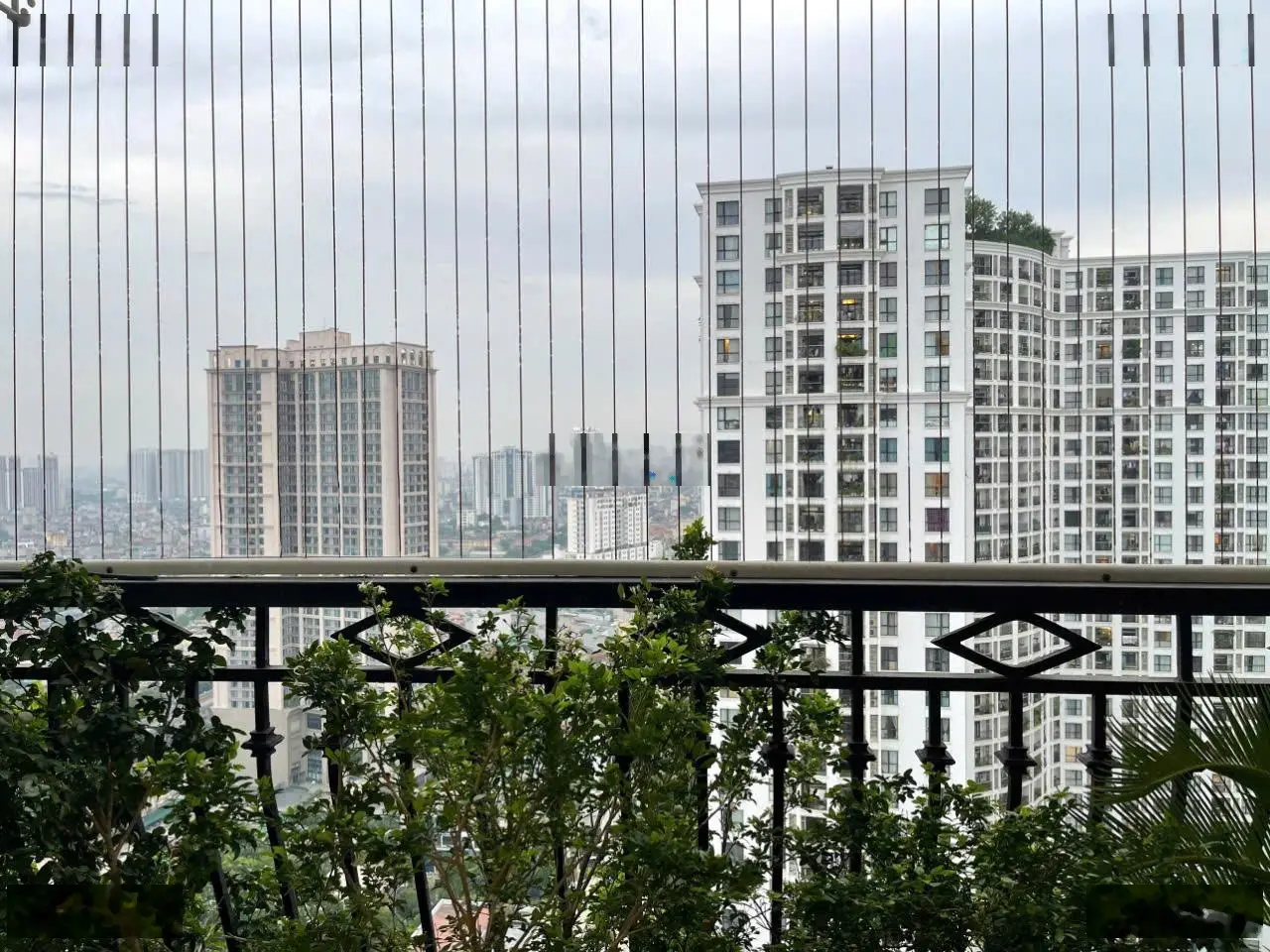 Chính chủ gửi bán căn hoa hậu toà R4 Royal City