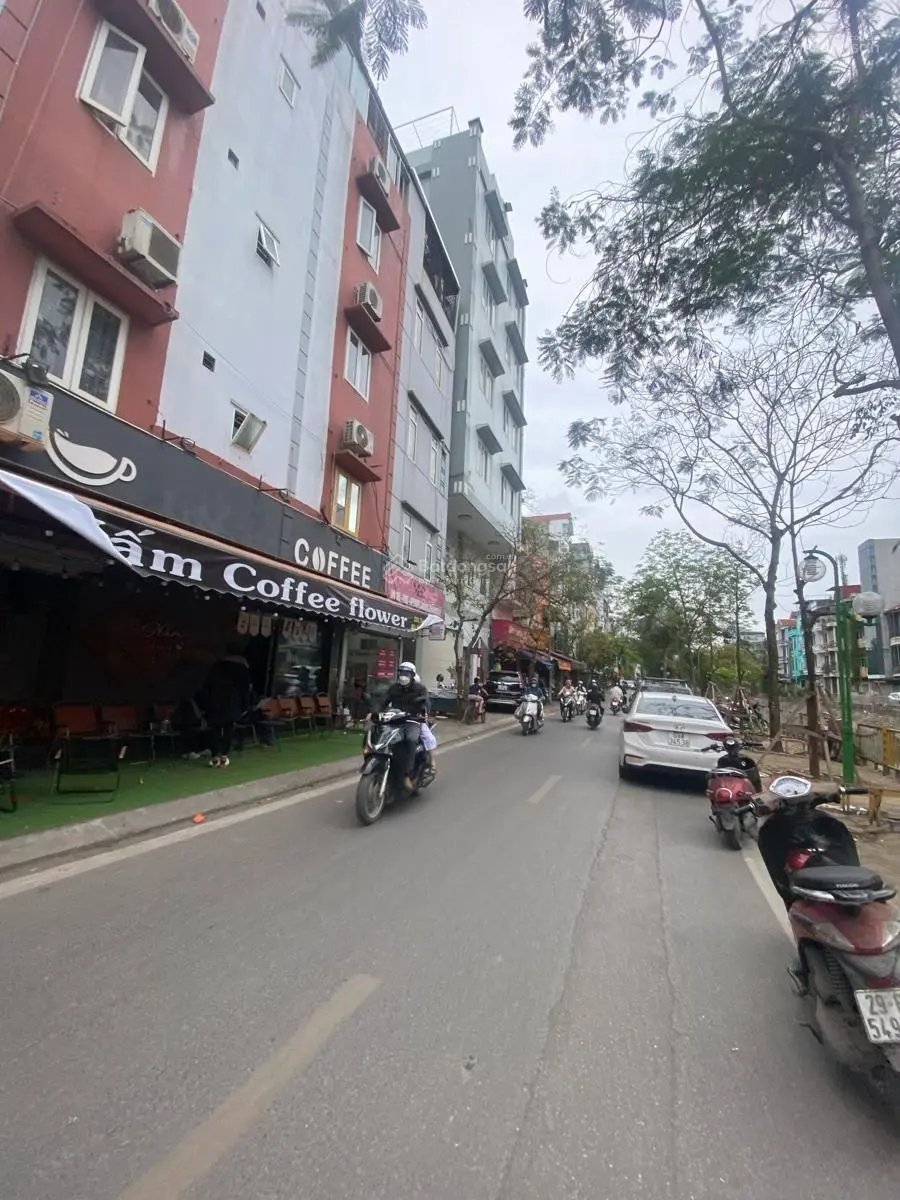 Mặt phố quận hoàng mai 30m 5 tầng giá 10.5 tỷ kinh doanh tấp nập 6 ngủ sđcc giao dịch nhanh