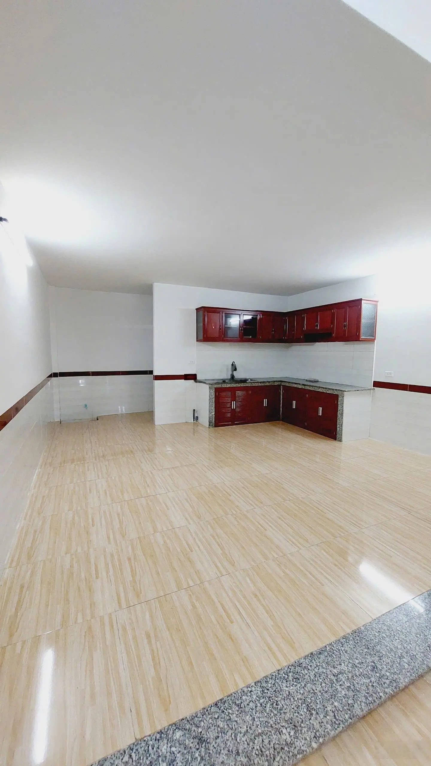 Chính chủ gởi bán MT kinhh doanh An Phú - Thuận An. Dân cư đông đúc, kinh doanh đa nghề. DT: 123m2